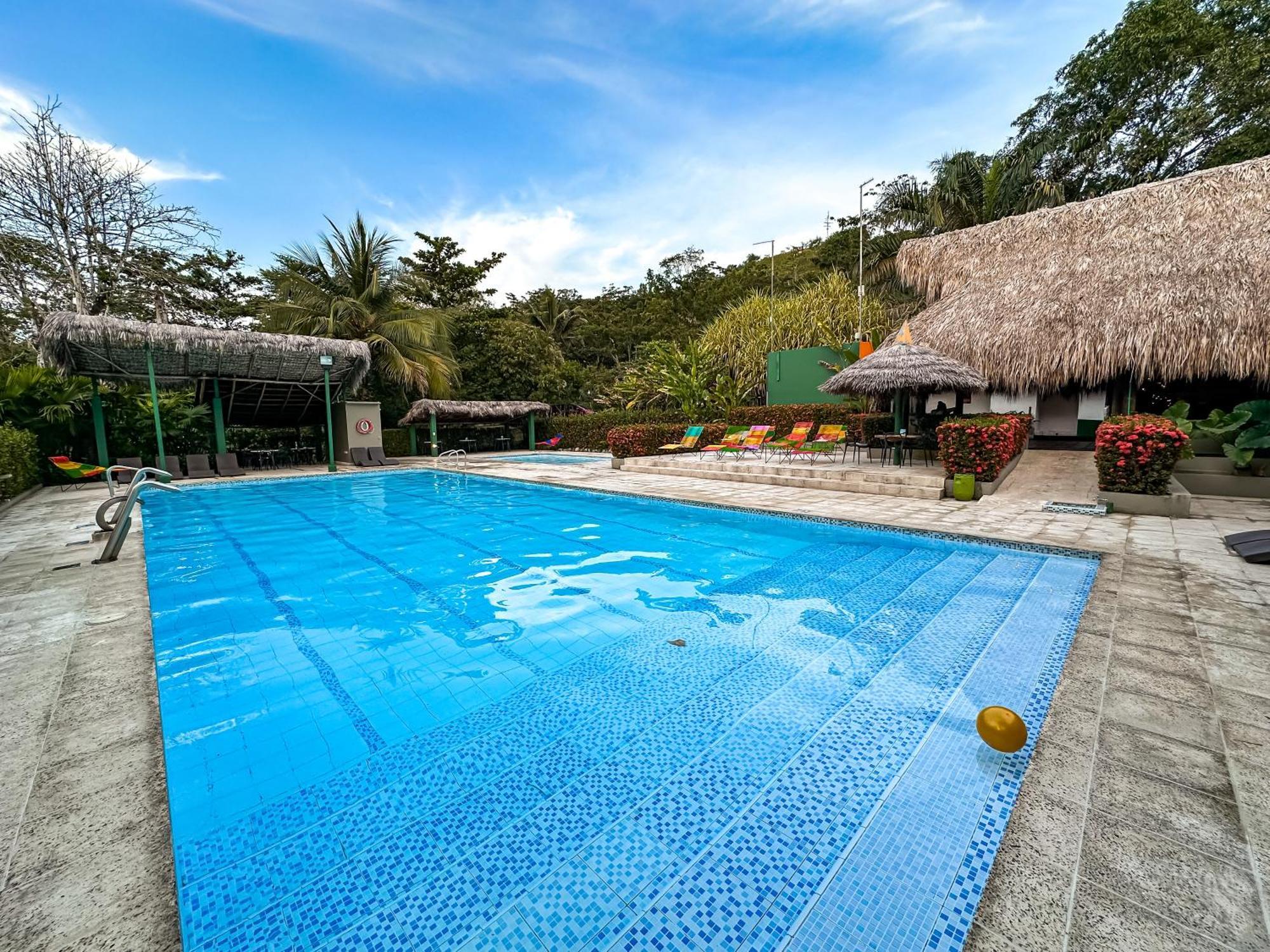 Colores Ecoparque Hotel